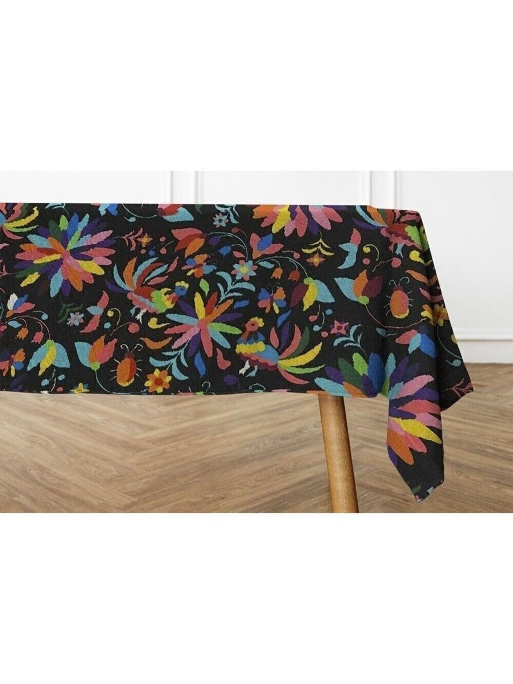 Osadia Handmade Black Otomi Tablecloth